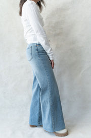 fiona mid rise wide leg jeans