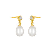 mae pearl studs