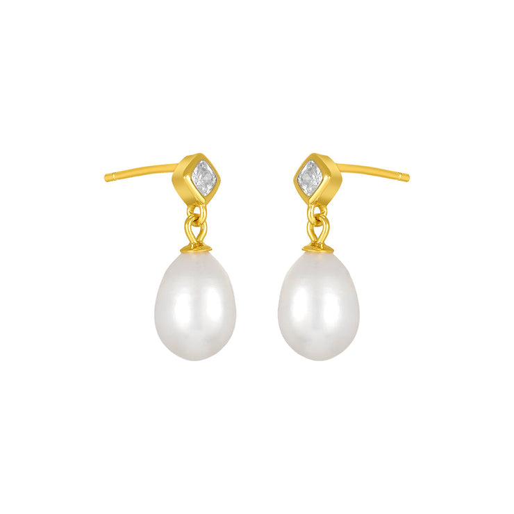 mae pearl studs